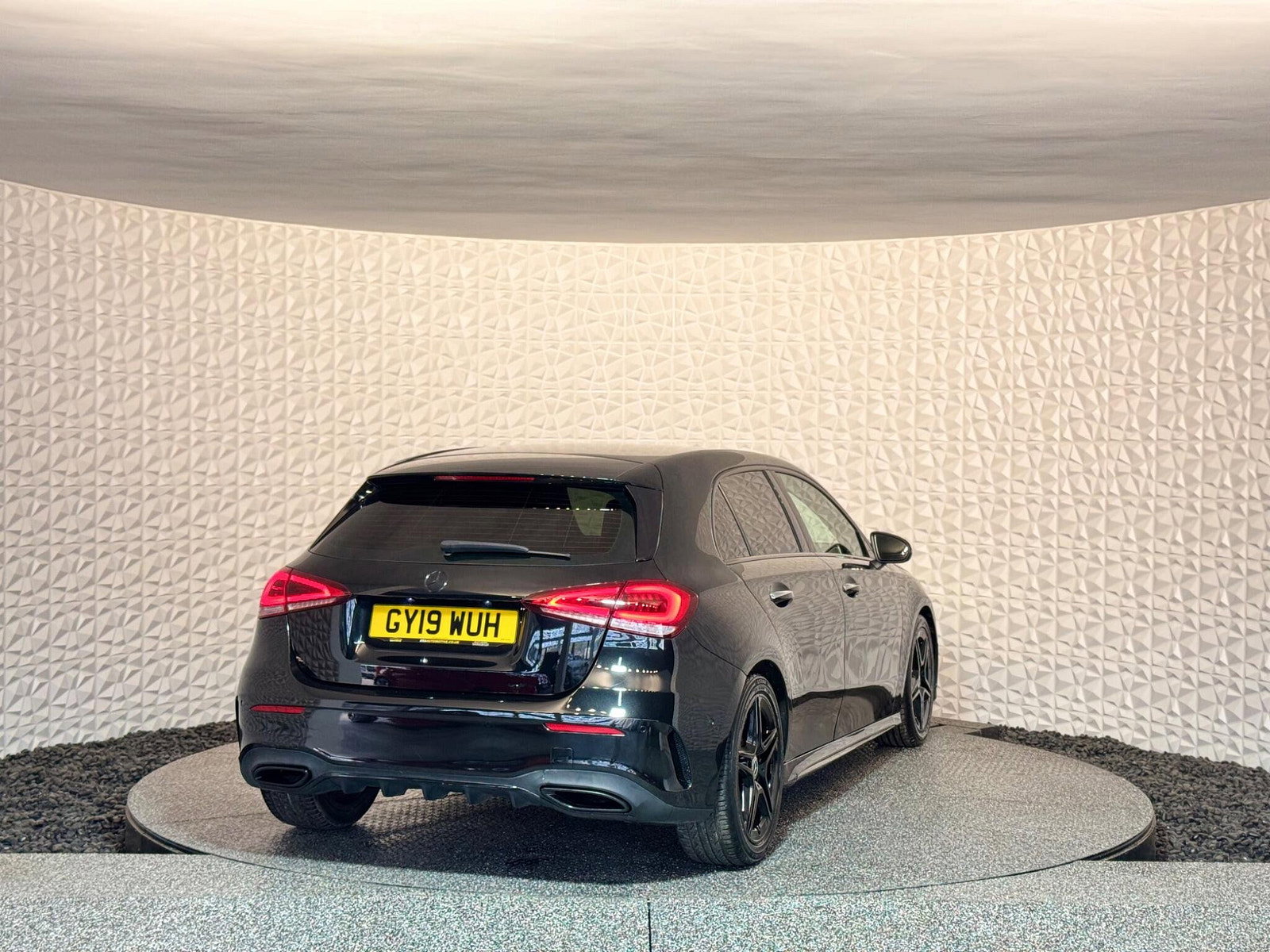 Mercedes-Benz A Class 1.3 A180 AMG Line (Premium) 7G-DCT Euro 6 (s/s) 5dr 5dr Automatic 2019