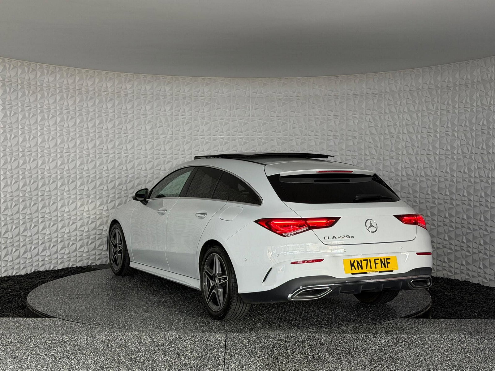 Mercedes-Benz CLA 2.0 CLA220d AMG Line (Premium Plus) Shooting Brake 8G-DCT Euro 6 (s/s) 5dr 5dr Automatic 2021
