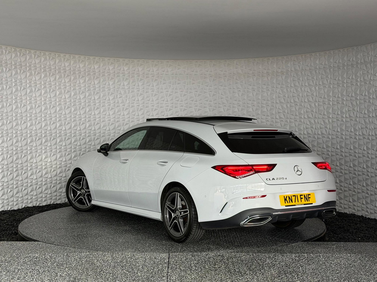 Mercedes-Benz CLA 2.0 CLA220d AMG Line (Premium Plus) Shooting Brake 8G-DCT Euro 6 (s/s) 5dr 5dr Automatic 2021