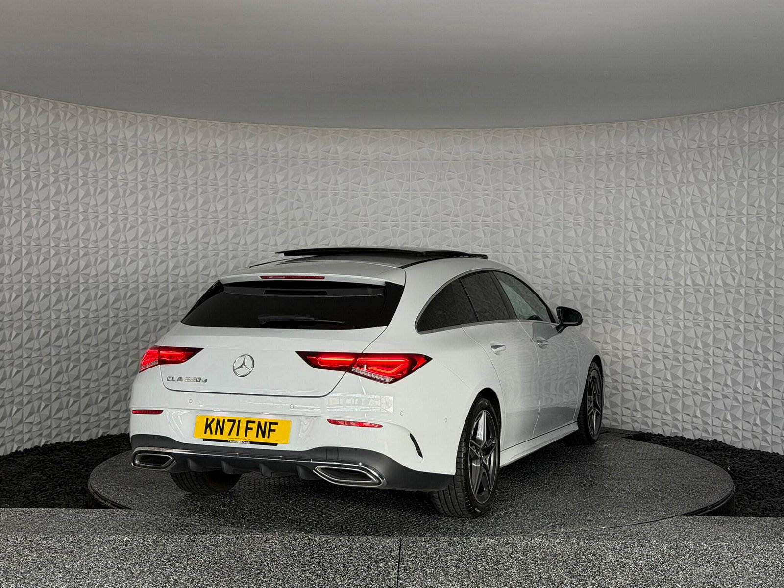Mercedes-Benz CLA 2.0 CLA220d AMG Line (Premium Plus) Shooting Brake 8G-DCT Euro 6 (s/s) 5dr 5dr Automatic 2021