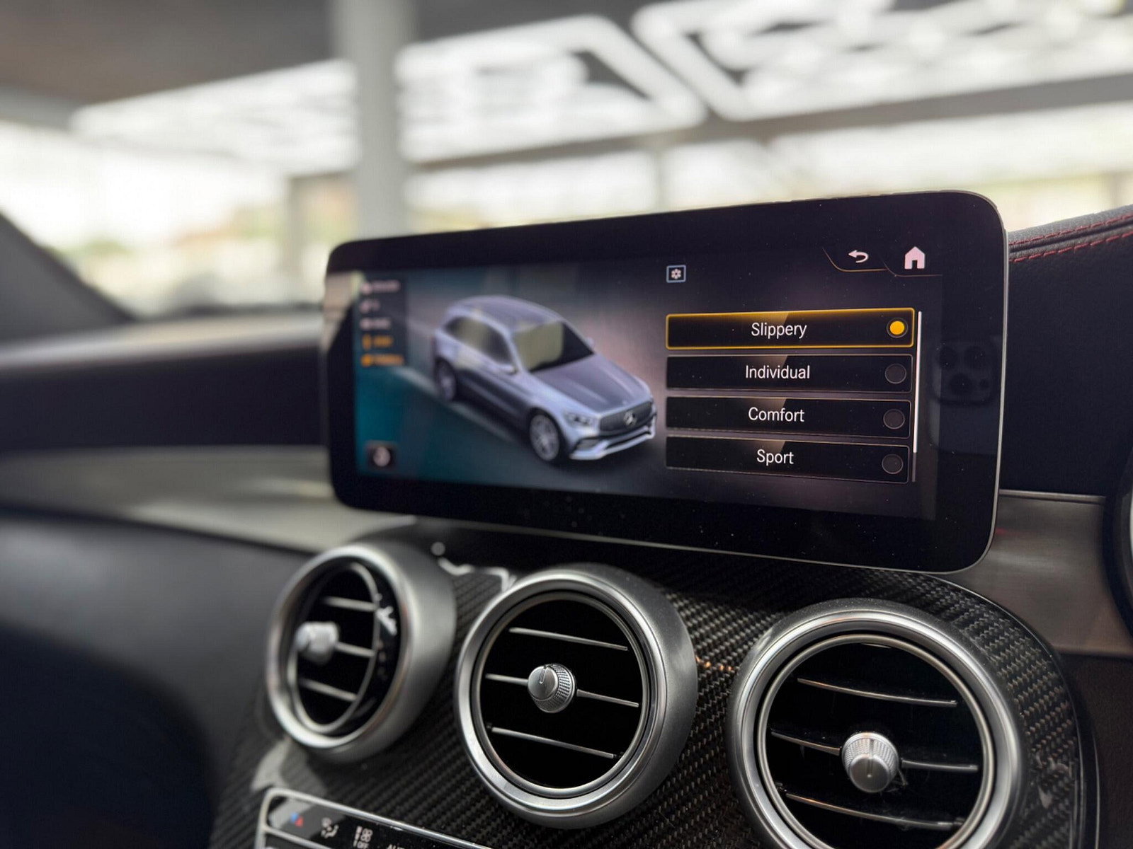 Mercedes-Benz GLC 3.0 GLC43 V6 AMG (Premium Plus) G-Tronic+ 4MATIC Euro 6 (s/s) 5dr 5dr Automatic 2021
