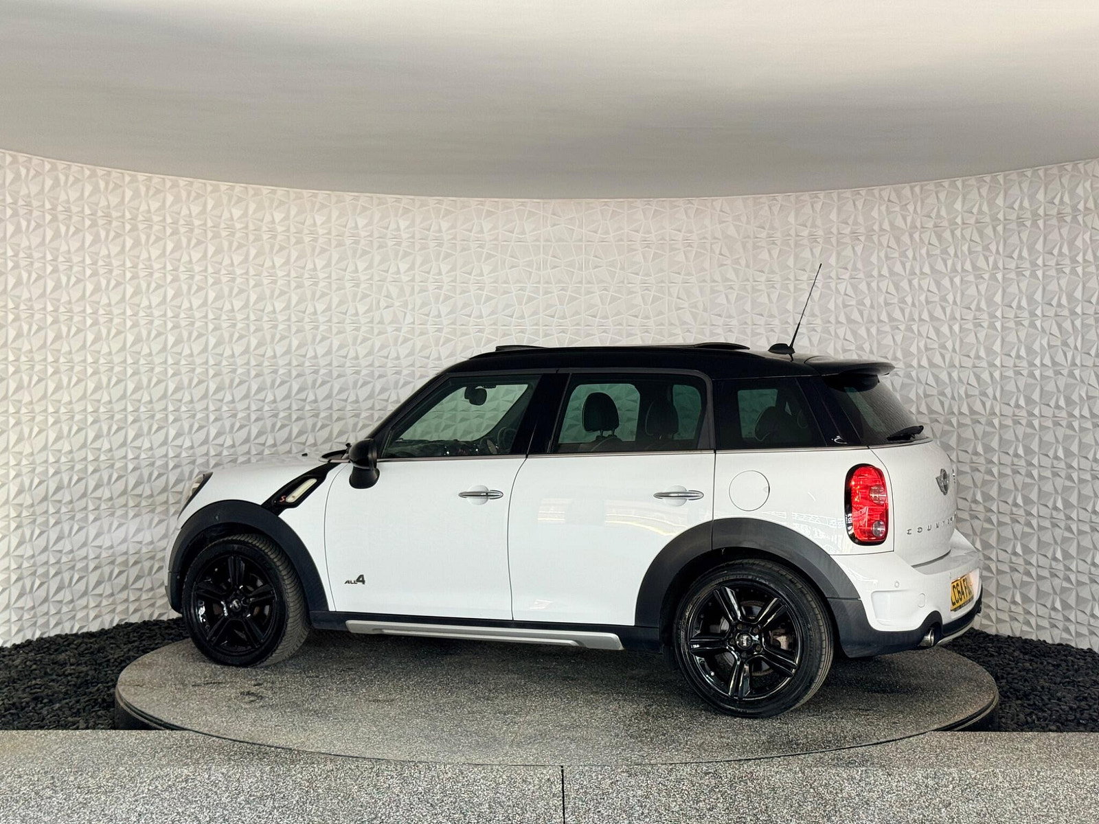 MINI Countryman 2.0 Cooper SD Auto ALL4 Euro 5 5dr 5dr Automatic 2015