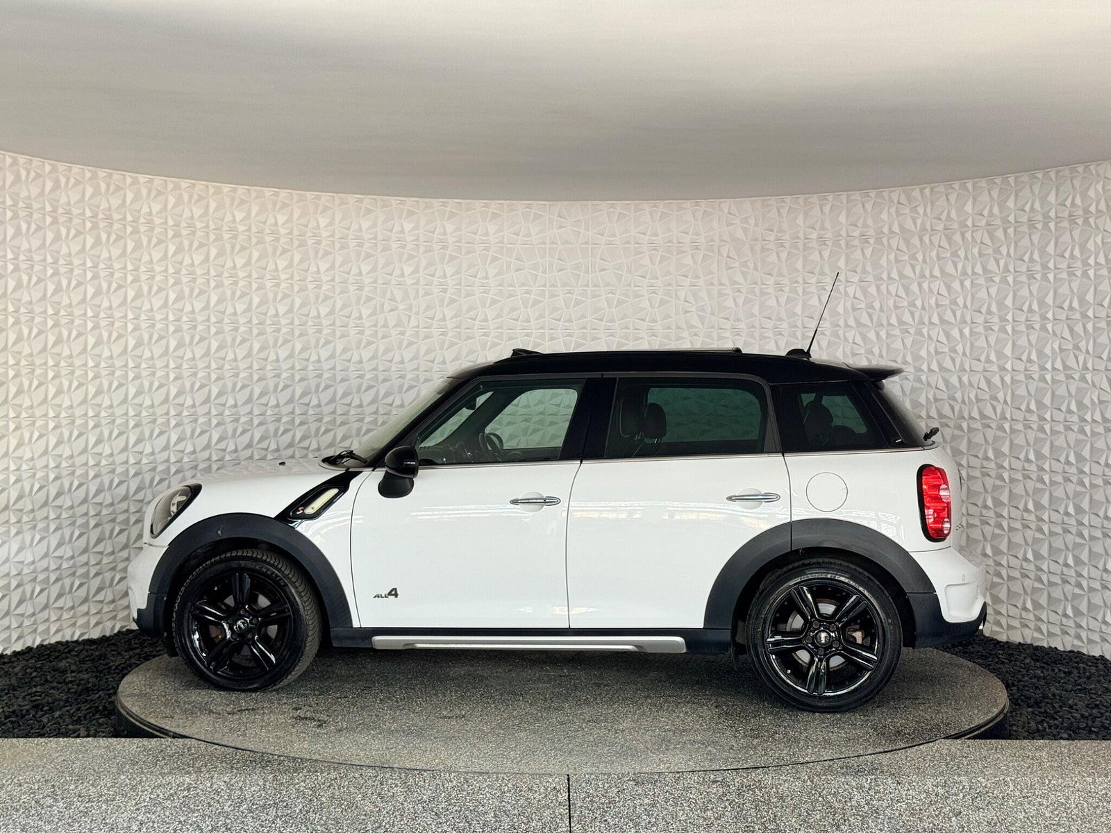MINI Countryman 2.0 Cooper SD Auto ALL4 Euro 5 5dr 5dr Automatic 2015