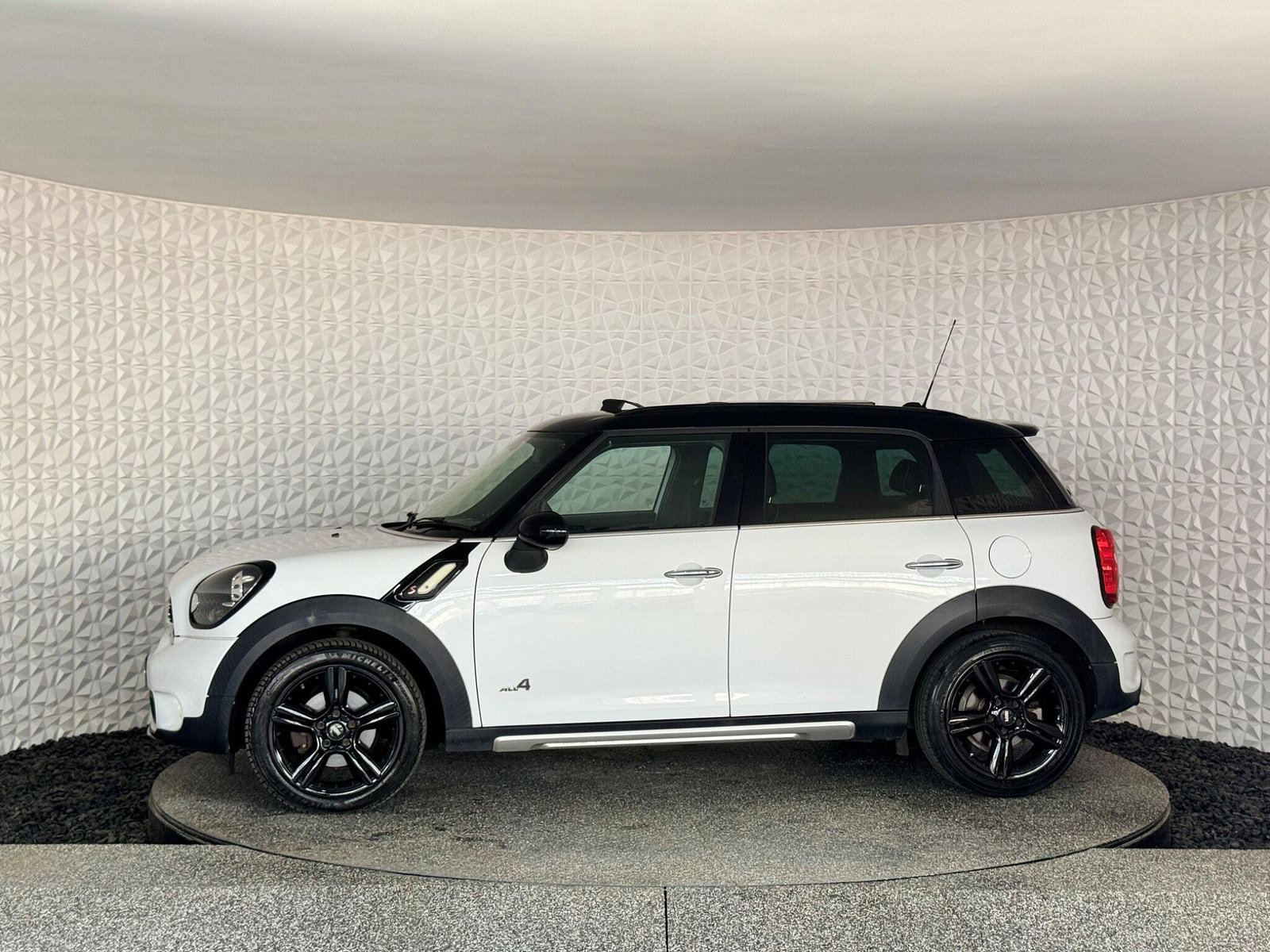 MINI Countryman 2.0 Cooper SD Auto ALL4 Euro 5 5dr 5dr Automatic 2015