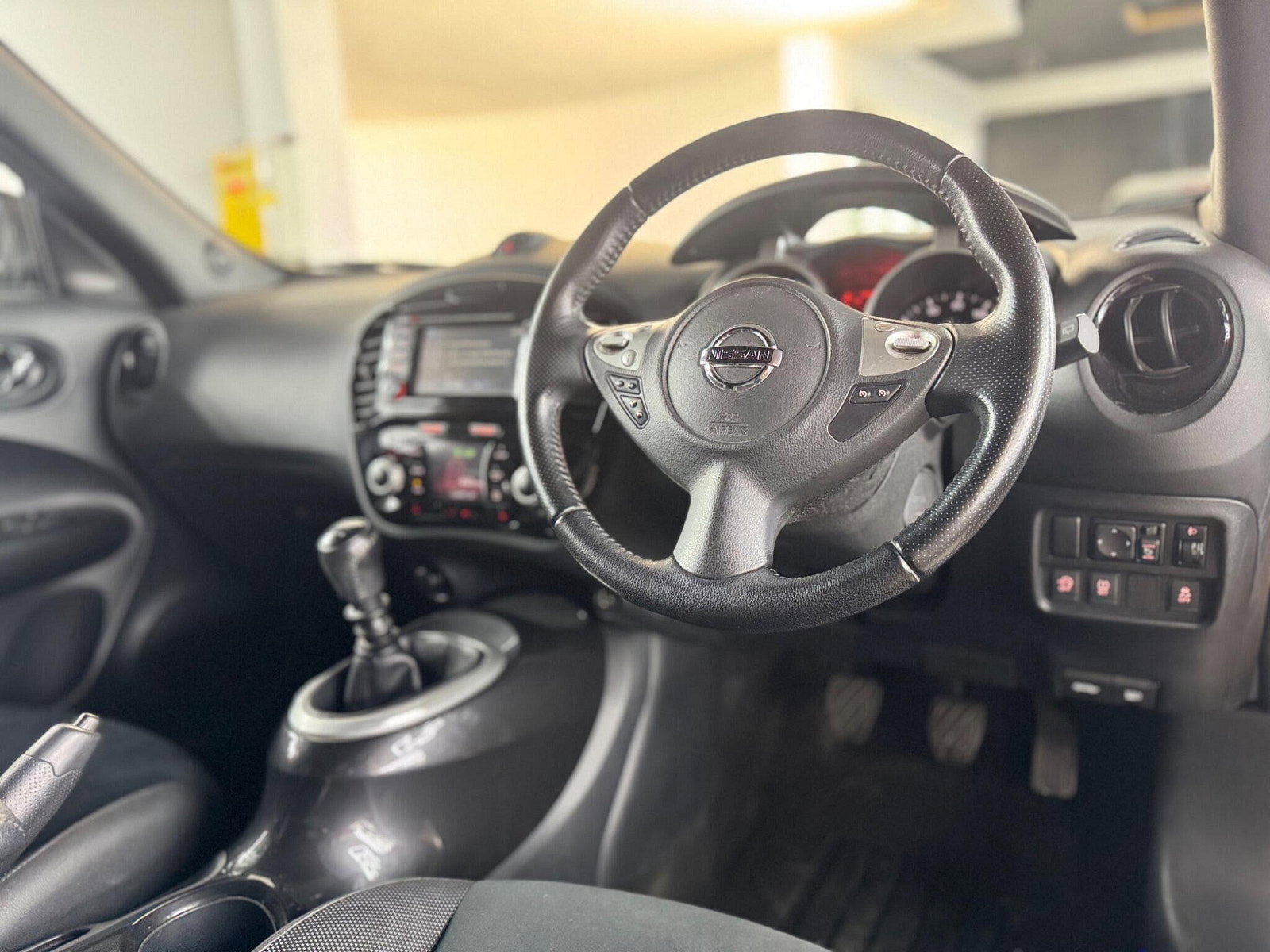 Nissan Juke 1.5 dCi N-Connecta Euro 6 (s/s) 5dr 5dr Manual 2017