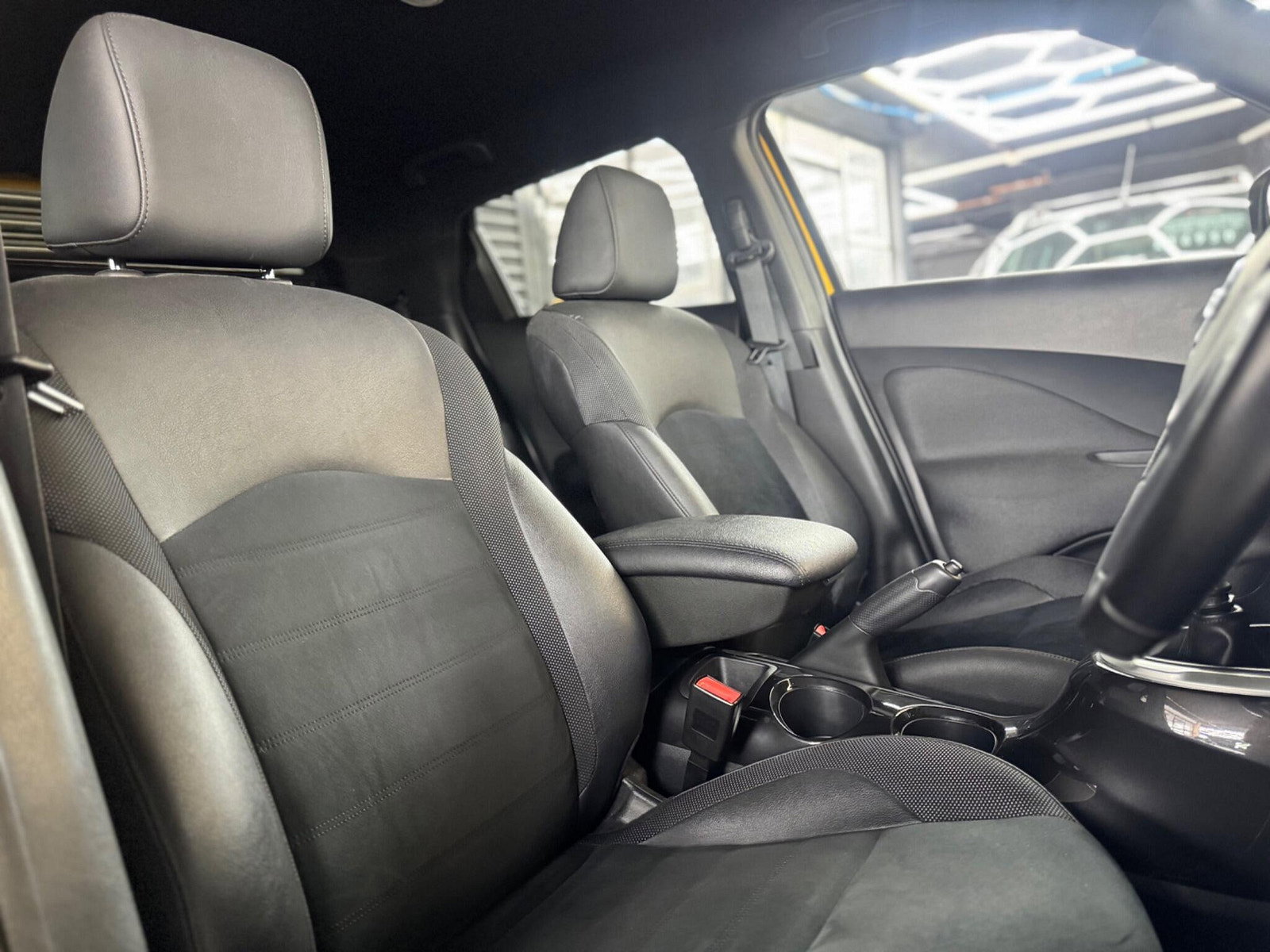 Nissan Juke 1.5 dCi N-Connecta Euro 6 (s/s) 5dr 5dr Manual 2017