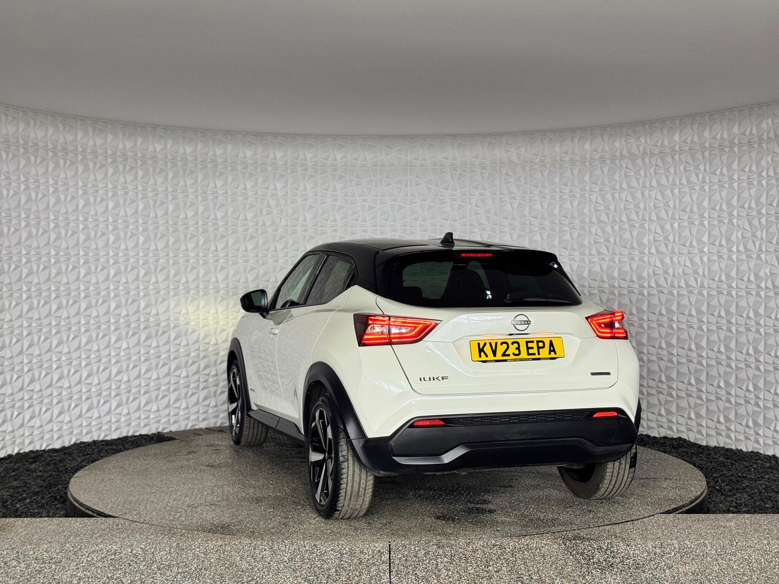 Nissan Juke 1.6 Tekna Auto Euro 6 5dr 5dr Automatic 2023