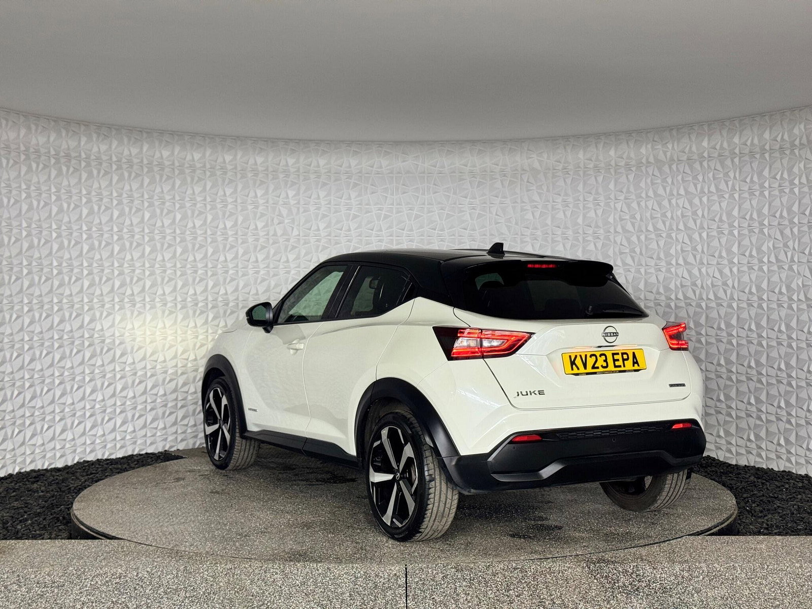 Nissan Juke 1.6 Tekna Auto Euro 6 5dr 5dr Automatic 2023