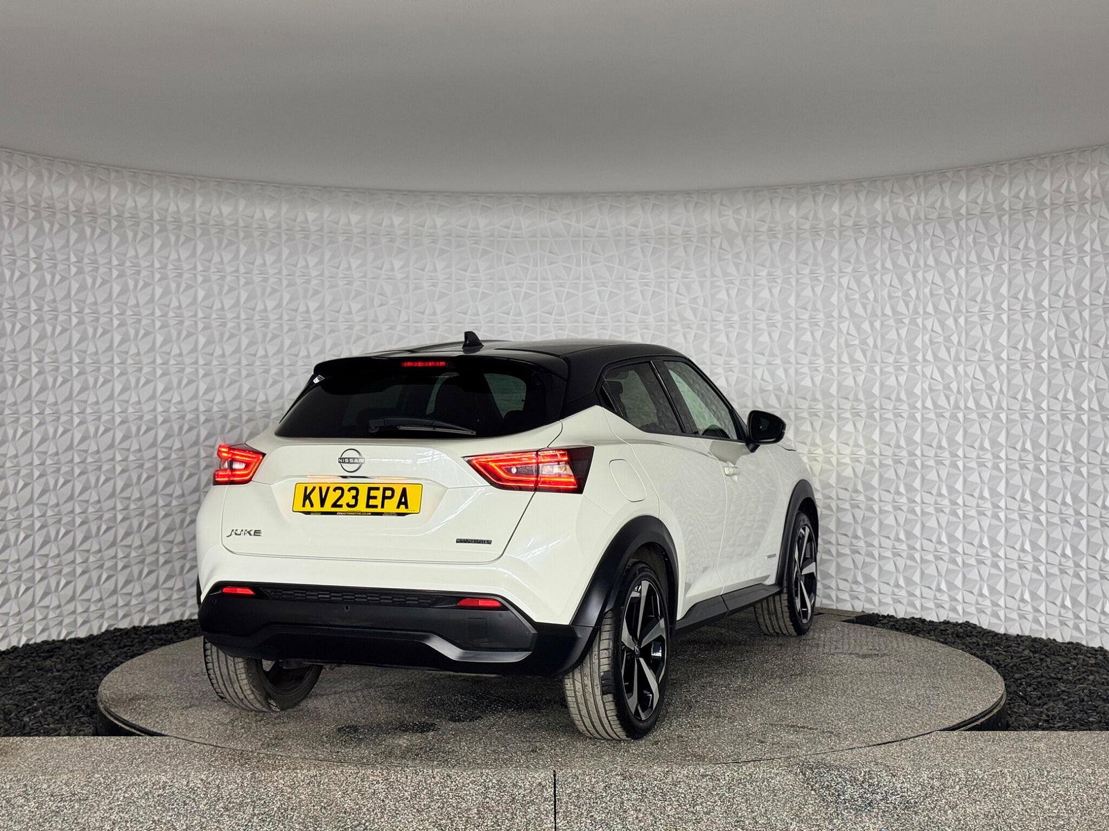 Nissan Juke 1.6 Tekna Auto Euro 6 5dr 5dr Automatic 2023