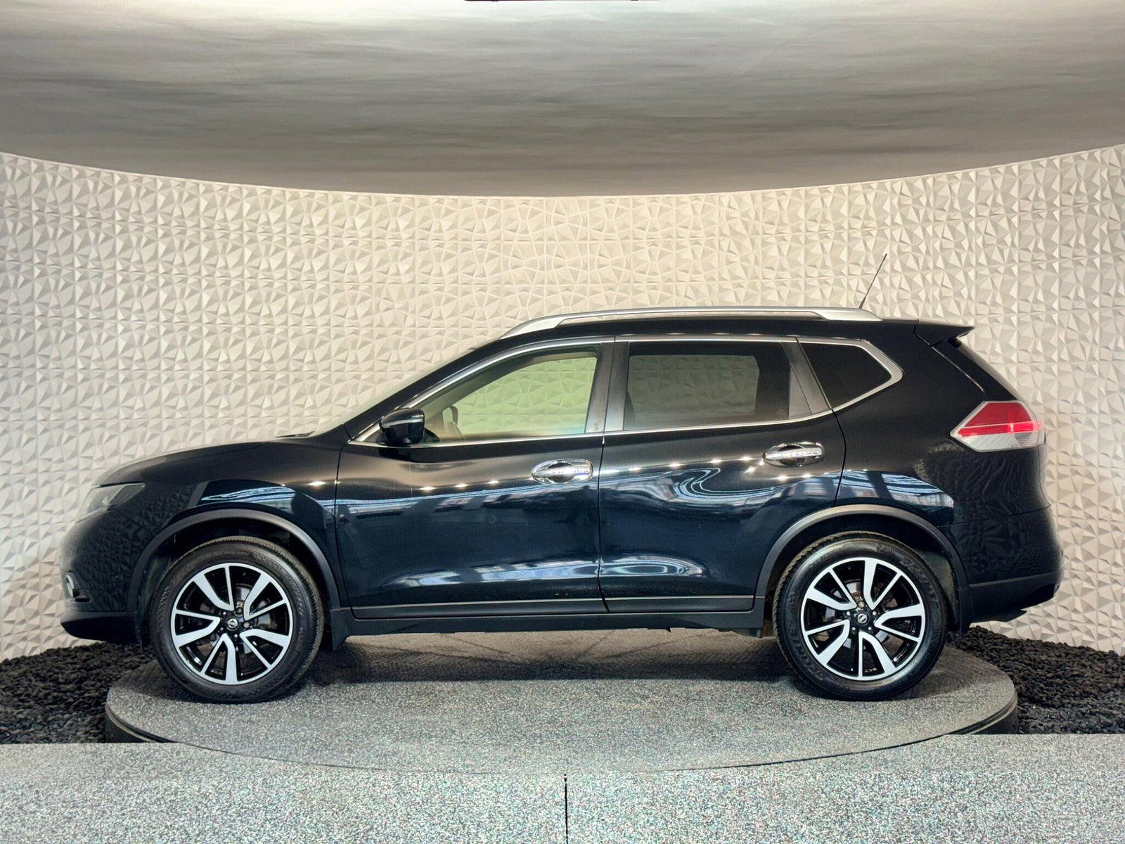 Nissan X-Trail 1.6 dCi Tekna Euro 6 (s/s) 5dr 5dr Manual 2016