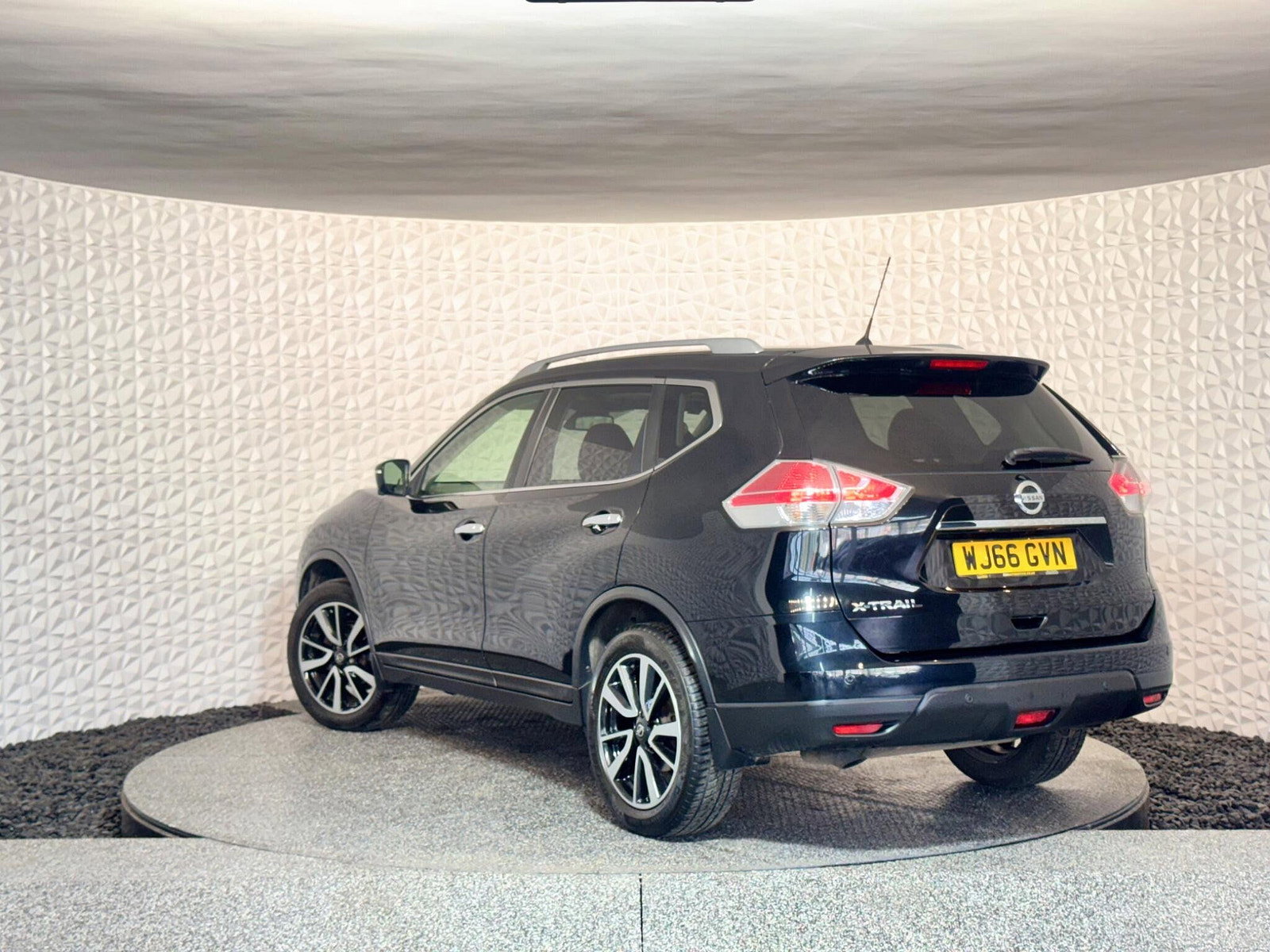 Nissan X-Trail 1.6 dCi Tekna Euro 6 (s/s) 5dr 5dr Manual 2016