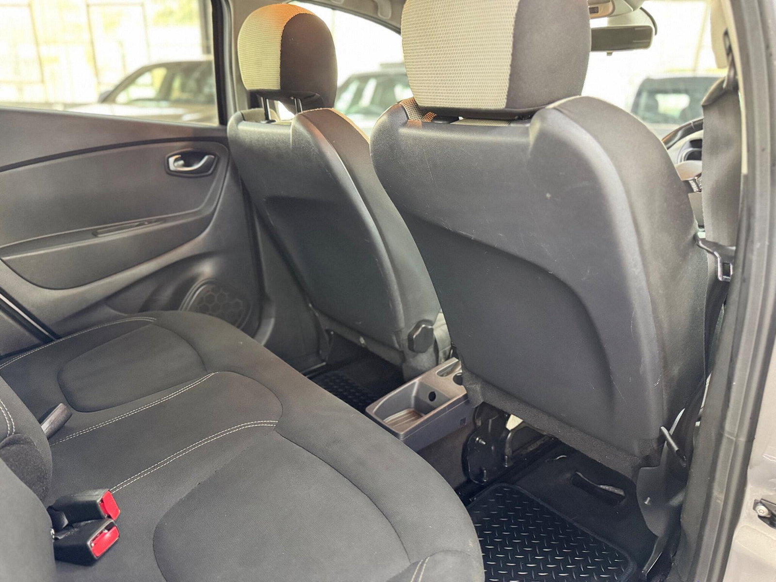 Renault Captur 1.5 dCi ENERGY Iconic EDC Euro 6 (s/s) 5dr 5dr Automatic 2018