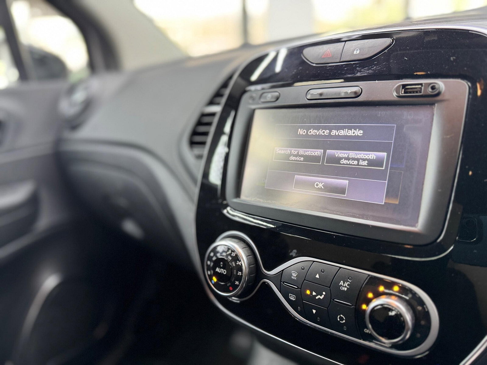 Renault Captur 1.5 dCi ENERGY Iconic EDC Euro 6 (s/s) 5dr 5dr Automatic 2018