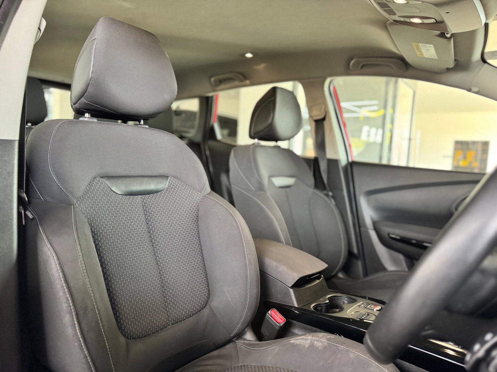 Renault Kadjar 1.5 dCi Dynamique Nav EDC Euro 6 (s/s) 5dr 5dr Automatic 2016