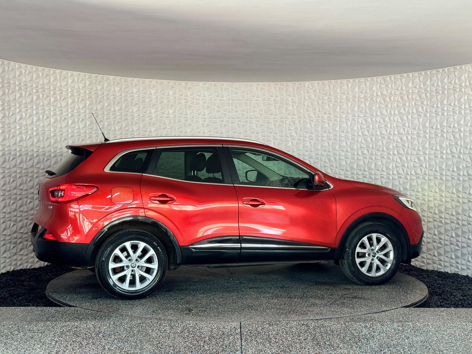 Renault Kadjar 1.5 dCi Dynamique Nav EDC Euro 6 (s/s) 5dr 5dr Automatic 2016