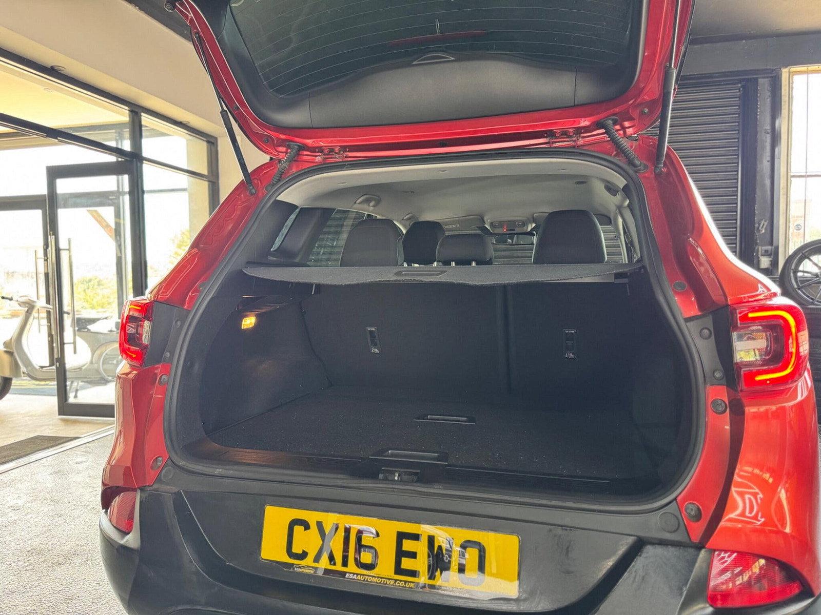Renault Kadjar 1.5 dCi Dynamique Nav EDC Euro 6 (s/s) 5dr 5dr Automatic 2016