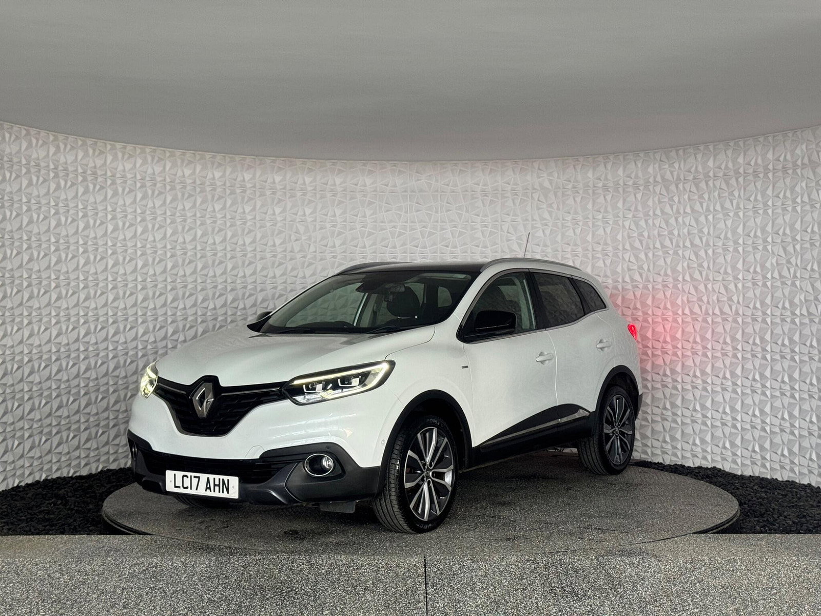 Renault Kadjar 1.5 dCi Signature S Nav EDC Euro 6 (s/s) 5dr 5dr Automatic 2017