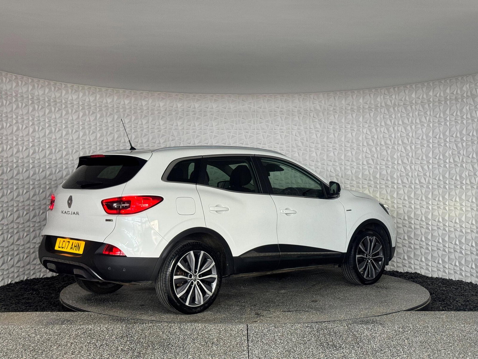 Renault Kadjar 1.5 dCi Signature S Nav EDC Euro 6 (s/s) 5dr 5dr Automatic 2017