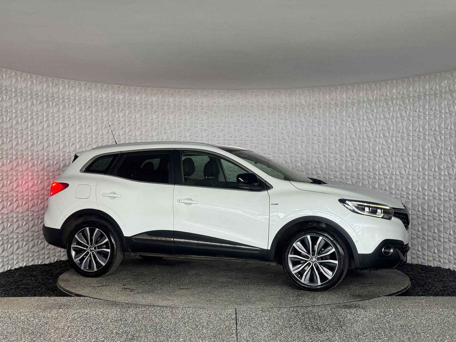 Renault Kadjar 1.5 dCi Signature S Nav EDC Euro 6 (s/s) 5dr 5dr Automatic 2017