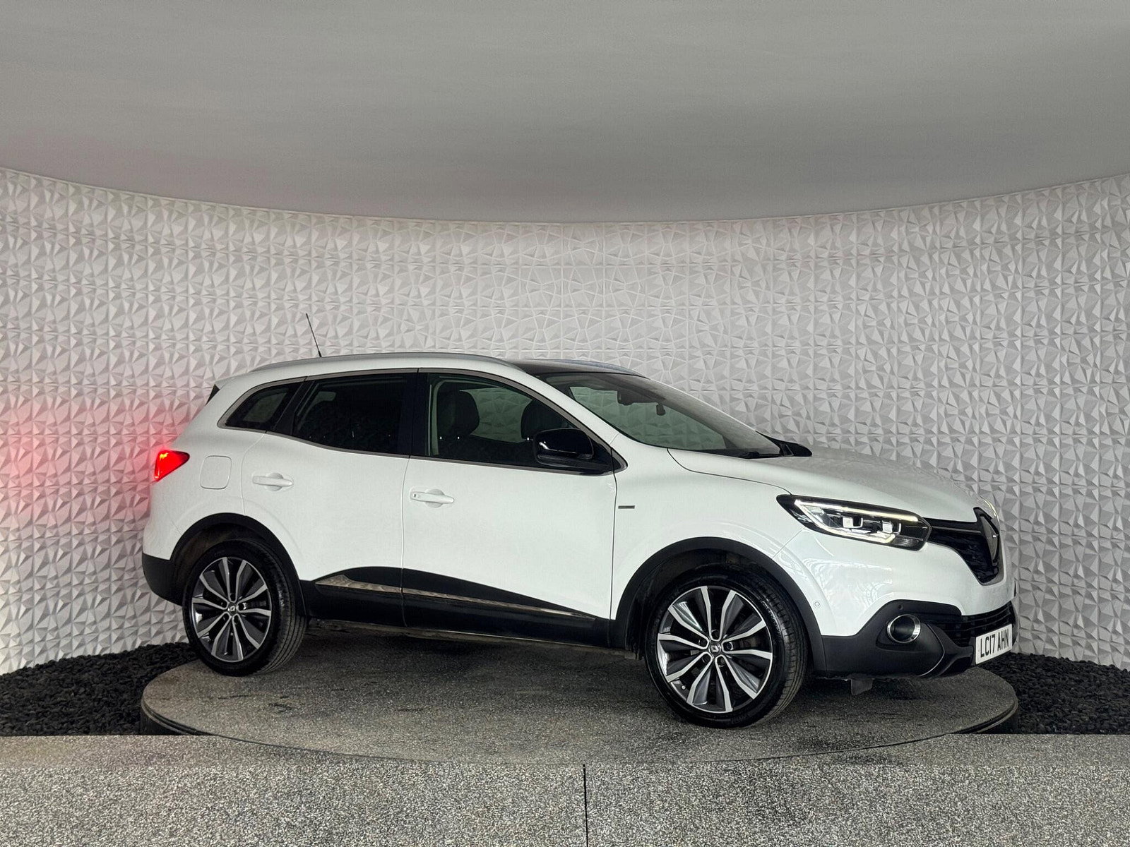 Renault Kadjar 1.5 dCi Signature S Nav EDC Euro 6 (s/s) 5dr 5dr Automatic 2017