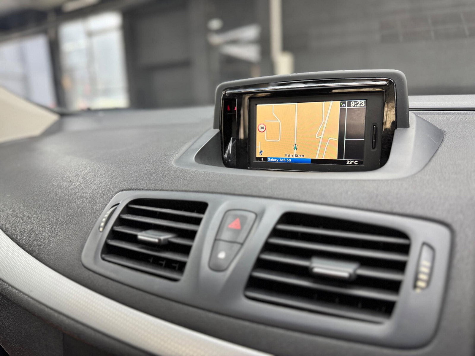 Renault Megane 1.5 dCi ENERGY Dynamique TomTom Euro 5 (s/s) 5dr 5dr Manual 2014