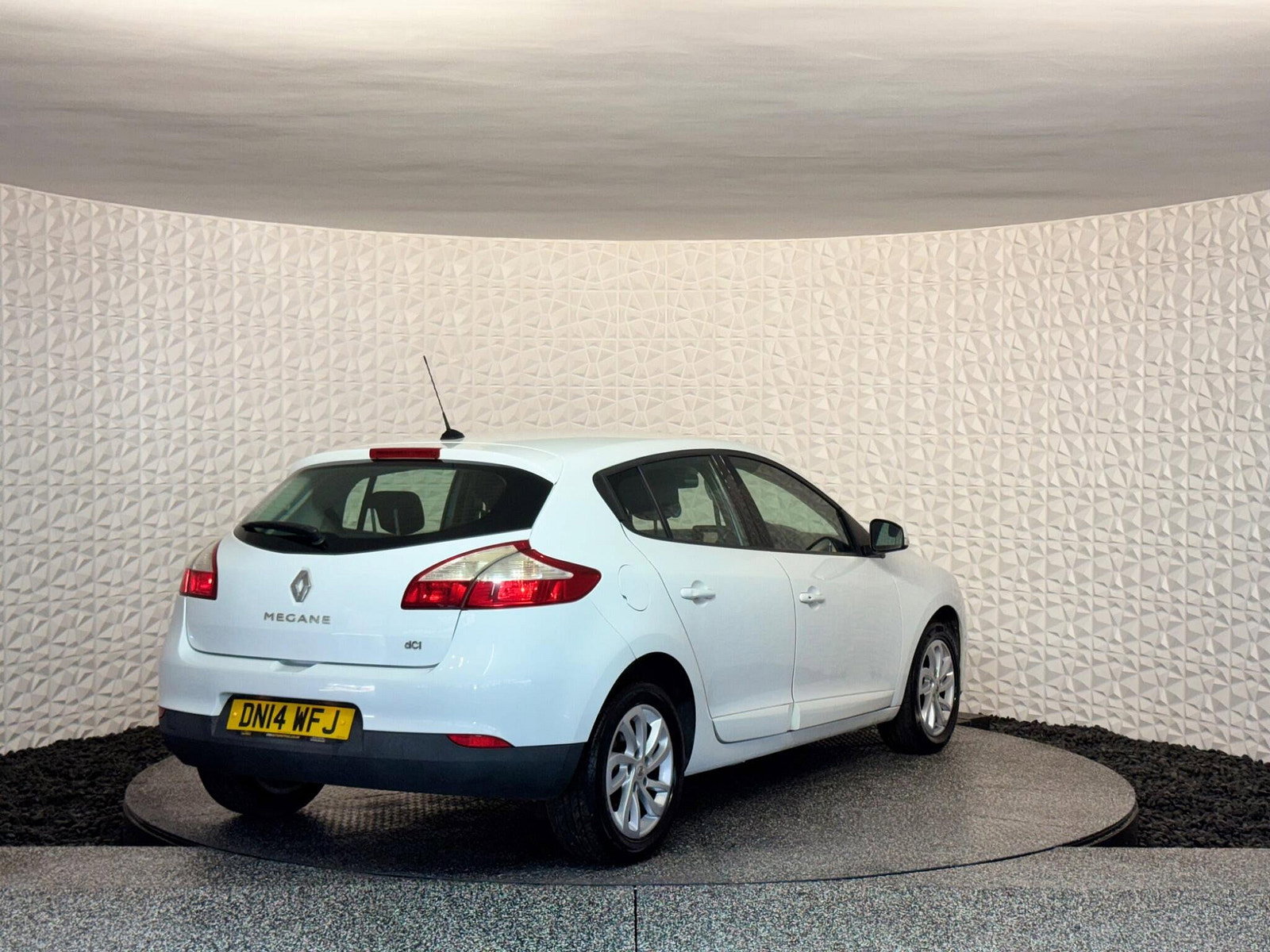 Renault Megane 1.5 dCi ENERGY Dynamique TomTom Euro 5 (s/s) 5dr 5dr Manual 2014