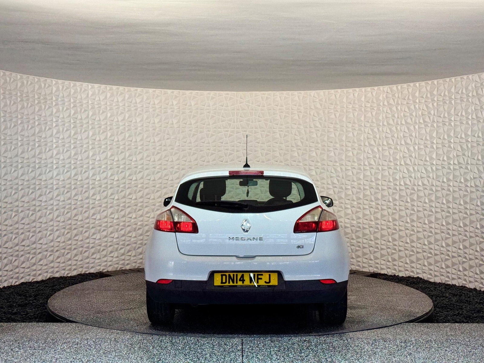 Renault Megane 1.5 dCi ENERGY Dynamique TomTom Euro 5 (s/s) 5dr 5dr Manual 2014