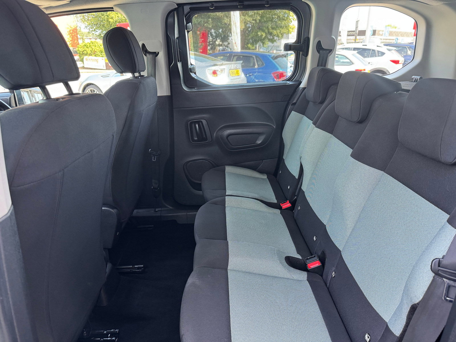 Citroen Berlingo 1.2 PureTech Feel M MPV 5dr Petrol Manual Euro 6 (s/s) (110 ps) 5dr Manual 2018