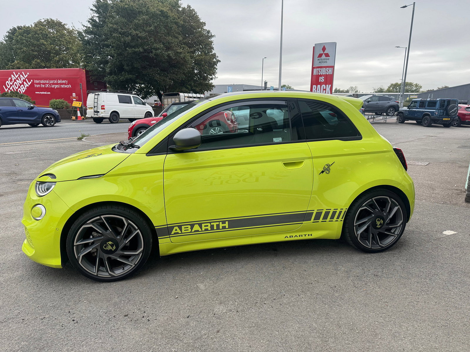 Abarth 500e 42kWh Tourismo Hatchback 3dr Electric Auto (155 ps) 3dr Automatic 2024