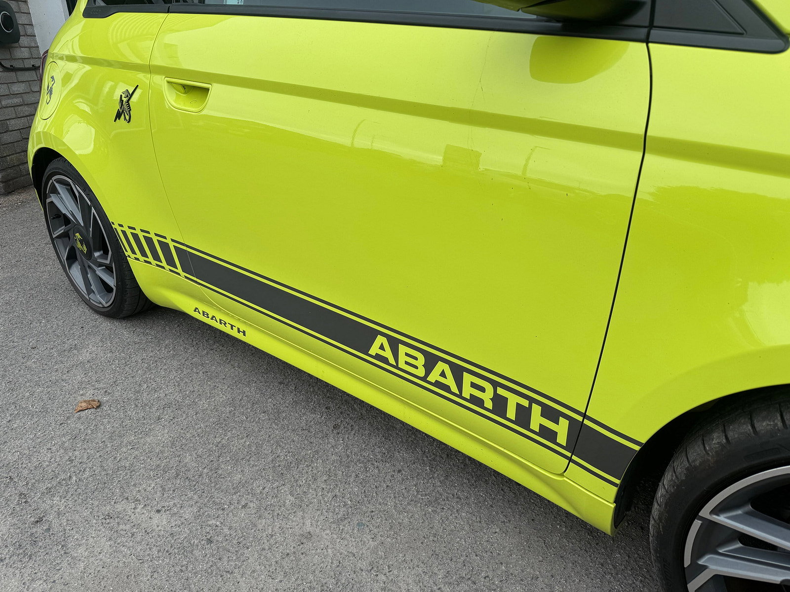 Abarth 500e 42kWh Tourismo Hatchback 3dr Electric Auto (155 ps) 3dr Automatic 2024
