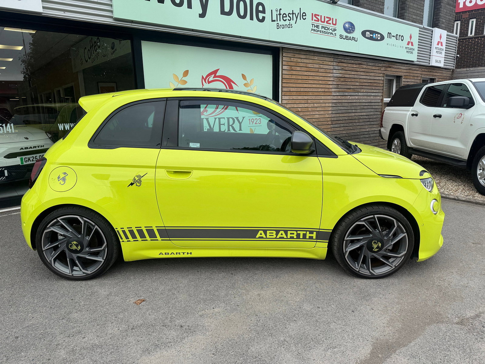 Abarth 500e 42kWh Tourismo Hatchback 3dr Electric Auto (155 ps) 3dr Automatic 2024