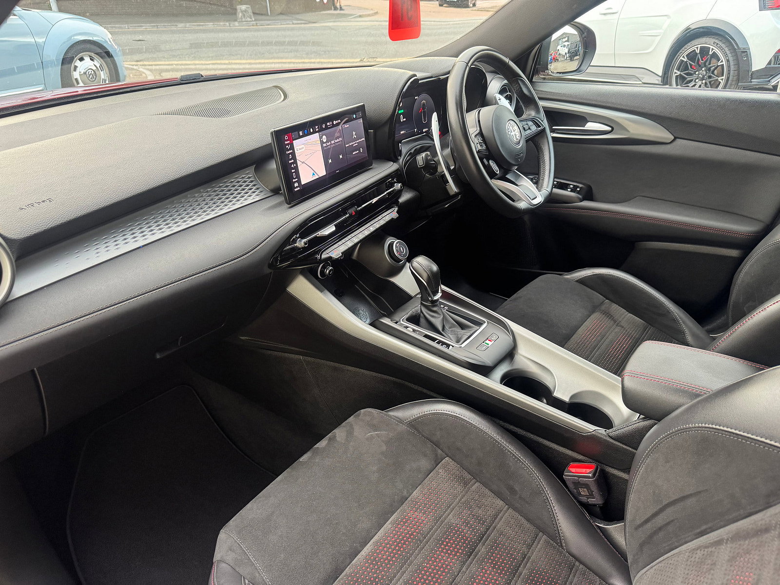 Alfa Romeo Tonale 1.3 VGT 15.5kWh Veloce SUV 5dr Petrol Plug-in Hybrid Auto Q4 AWD Euro 6 (280 ps) 5dr Automatic 2023