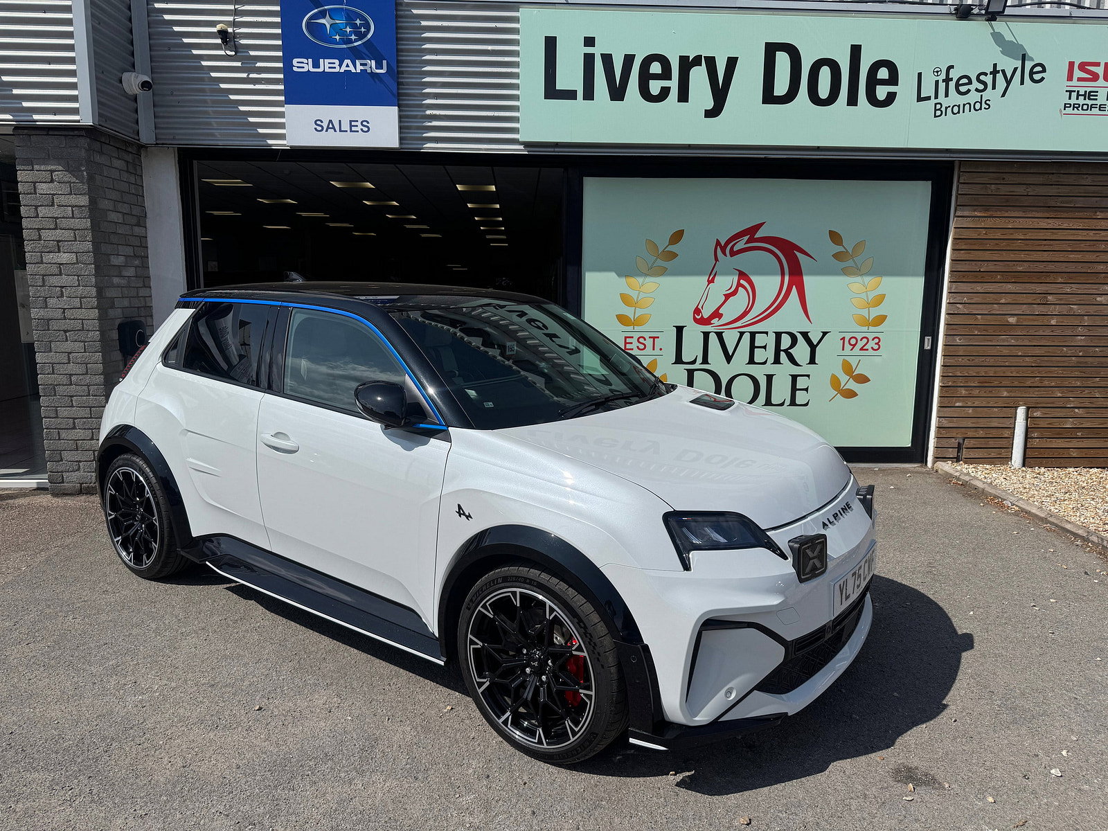 Alpine A290 52kWh GTS Hatchback 5dr Electric Auto (220 ps) 5dr Automatic 2025