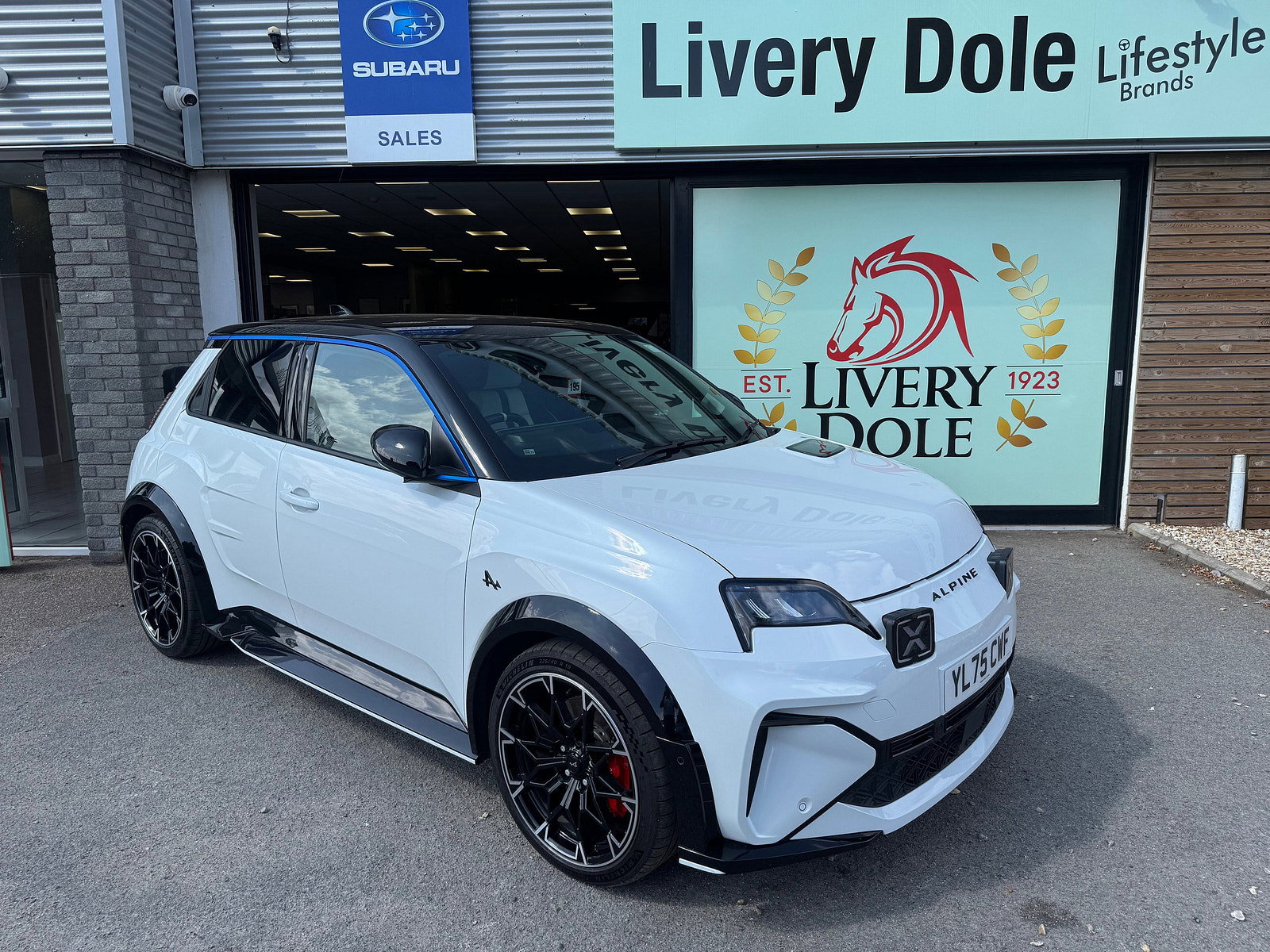 Alpine A290 52kWh GTS Hatchback 5dr Electric Auto (220 ps) 5dr Automatic 2025