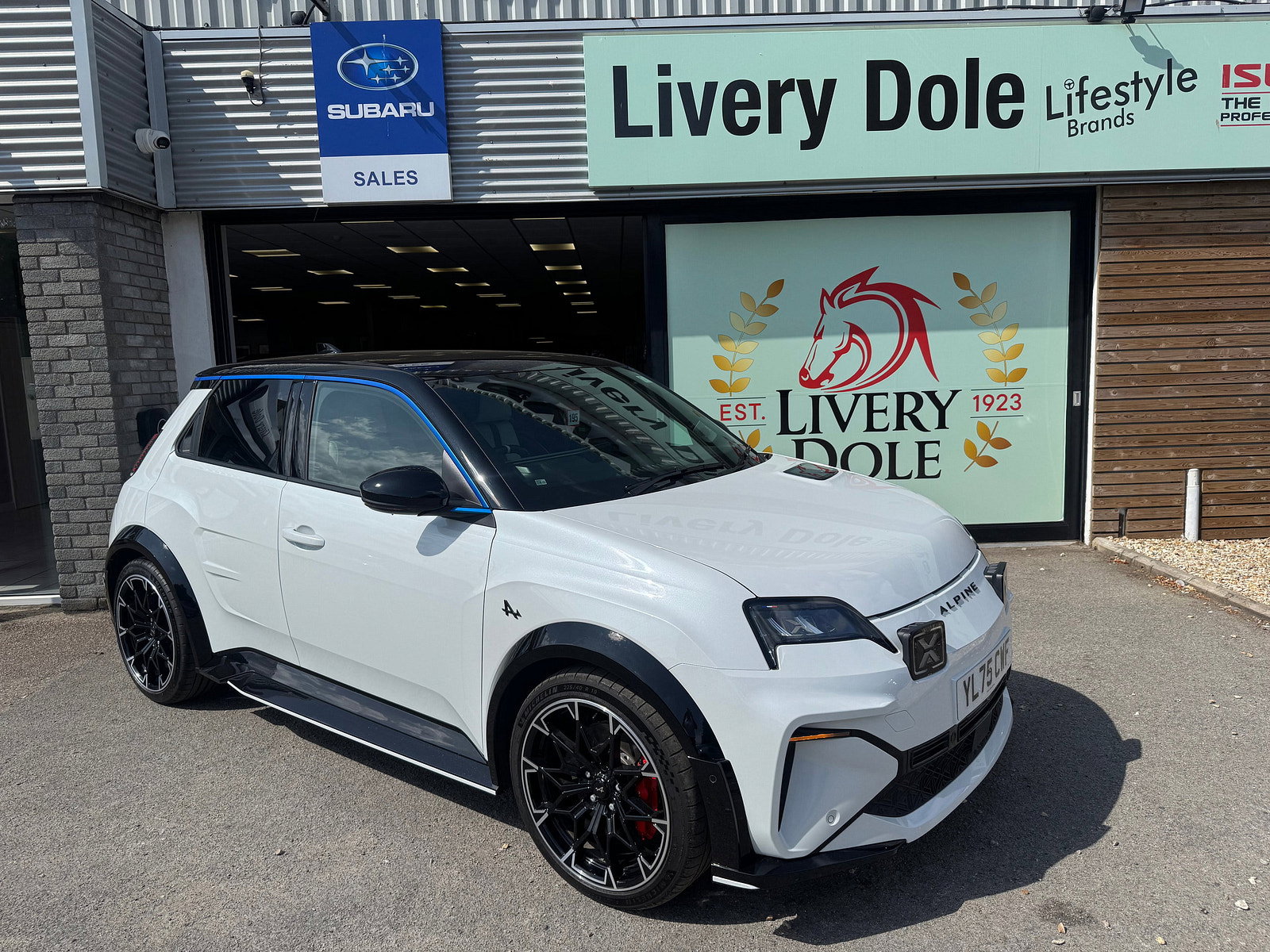 Alpine A290 52kWh GTS Hatchback 5dr Electric Auto (220 ps) 5dr Automatic 2025