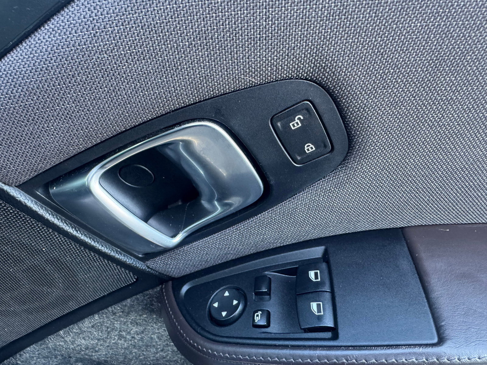 BMW i3 33kWh Hatchback 5dr Petrol Plug-in Hybrid Auto Euro 6 (s/s) (Range Extender) (170 ps) 5dr Automatic 2019