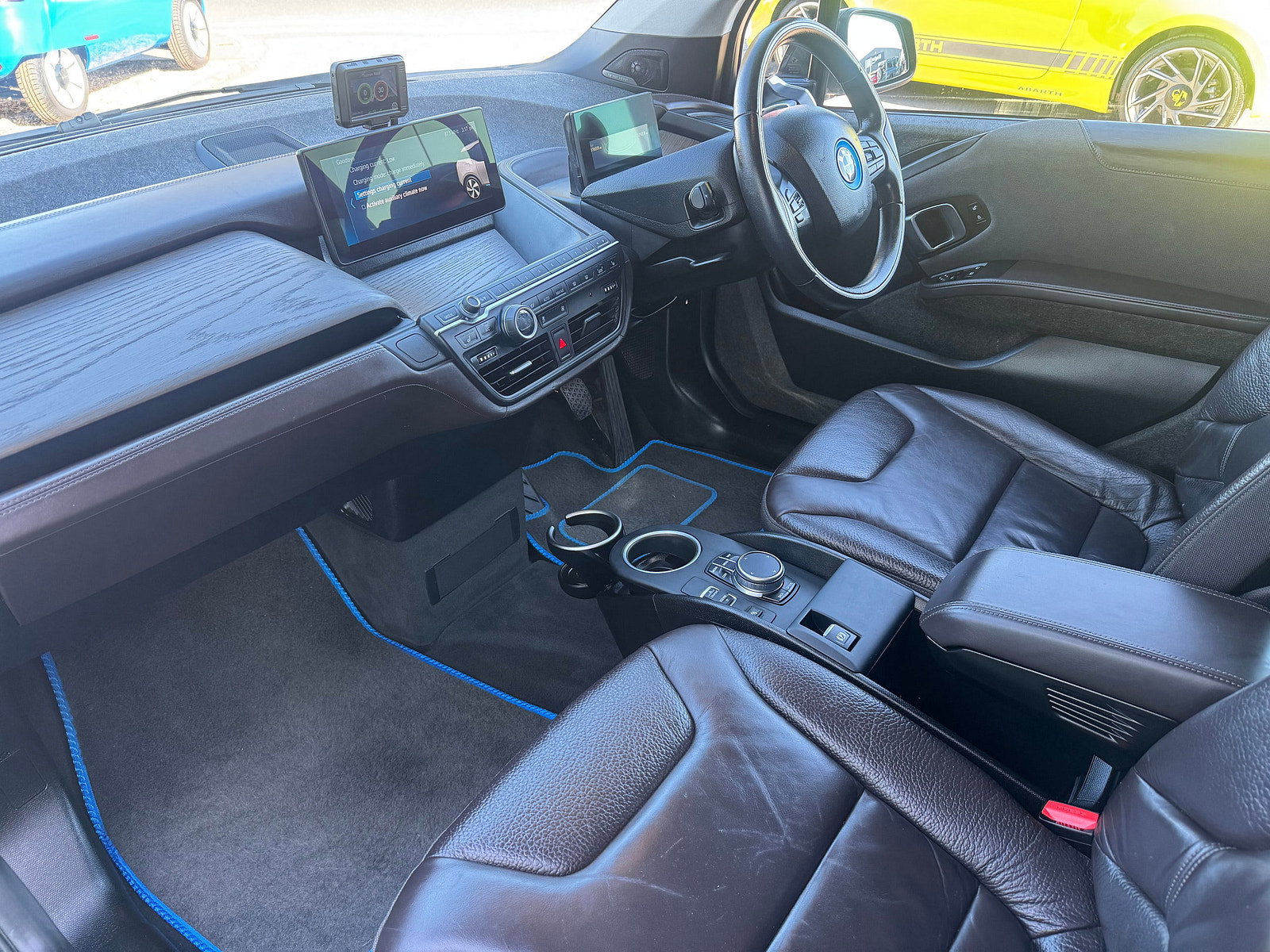 BMW i3 33kWh Hatchback 5dr Petrol Plug-in Hybrid Auto Euro 6 (s/s) (Range Extender) (170 ps) 5dr Automatic 2019
