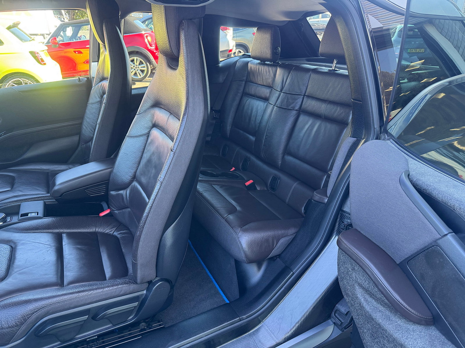 BMW i3 33kWh Hatchback 5dr Petrol Plug-in Hybrid Auto Euro 6 (s/s) (Range Extender) (170 ps) 5dr Automatic 2019