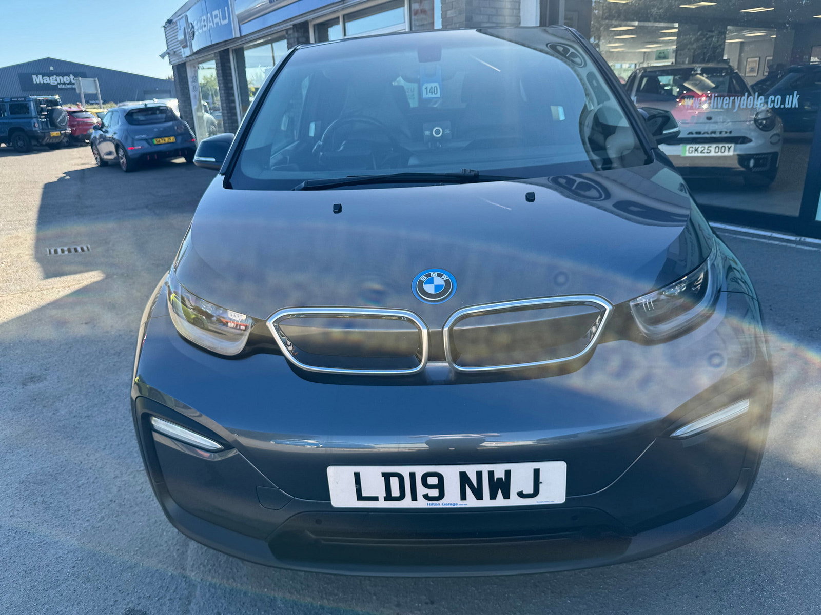 BMW i3 33kWh Hatchback 5dr Petrol Plug-in Hybrid Auto Euro 6 (s/s) (Range Extender) (170 ps) 5dr Automatic 2019