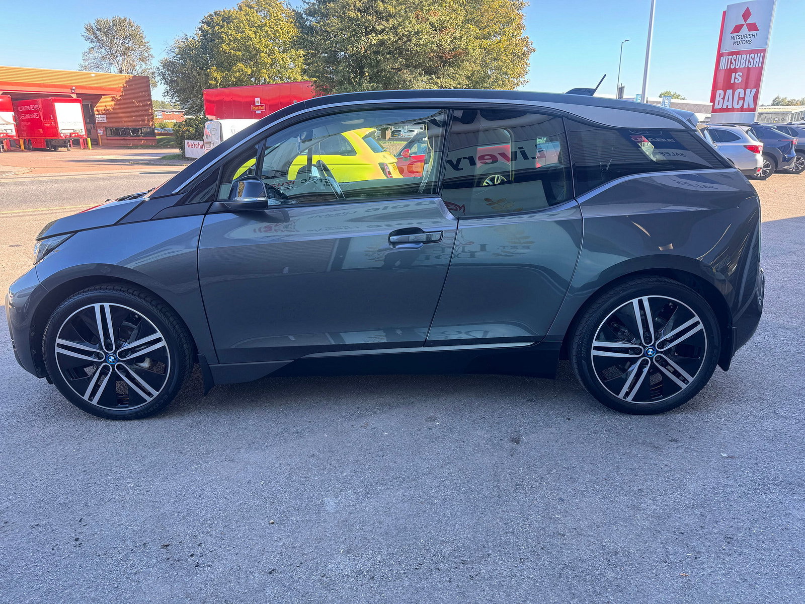 BMW i3 33kWh Hatchback 5dr Petrol Plug-in Hybrid Auto Euro 6 (s/s) (Range Extender) (170 ps) 5dr Automatic 2019