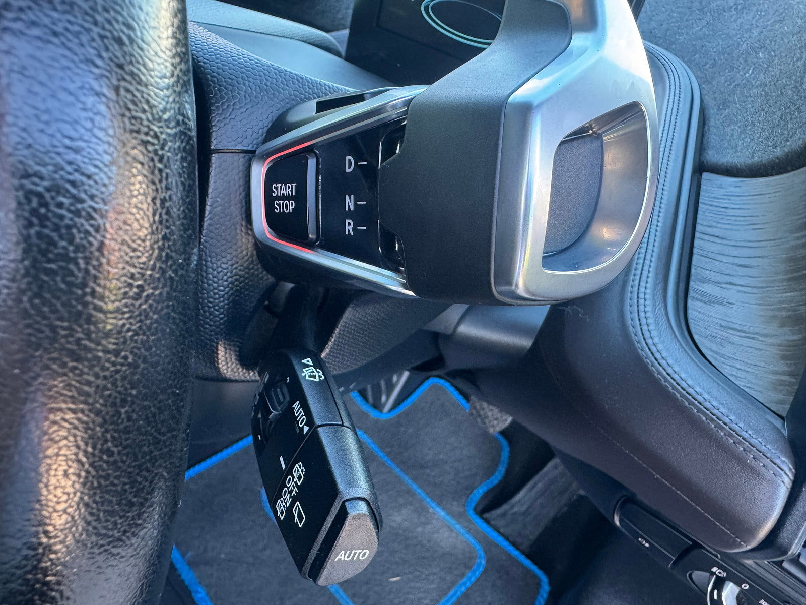 BMW i3 33kWh Hatchback 5dr Petrol Plug-in Hybrid Auto Euro 6 (s/s) (Range Extender) (170 ps) 5dr Automatic 2019