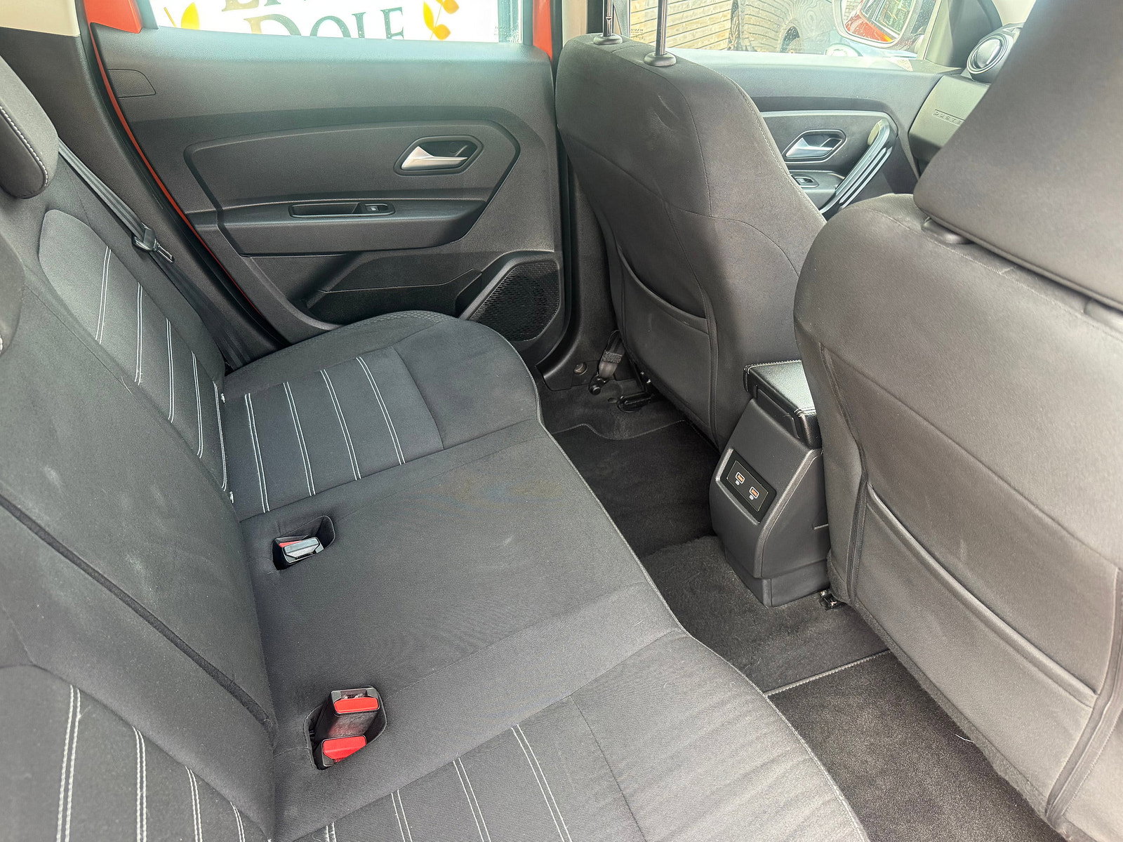 Dacia Duster 1.0 TCe Comfort SUV 5dr Bi Fuel Manual Euro 6 (s/s) (100 ps) 5dr Manual 2022