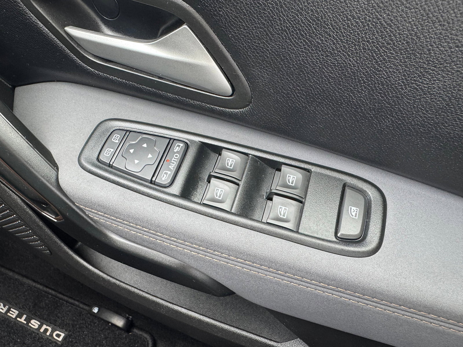 Dacia Duster 1.3 TCe EXTREME SUV 5dr Petrol EDC Euro 6 (s/s) (150 ps) 5dr Automatic 2024