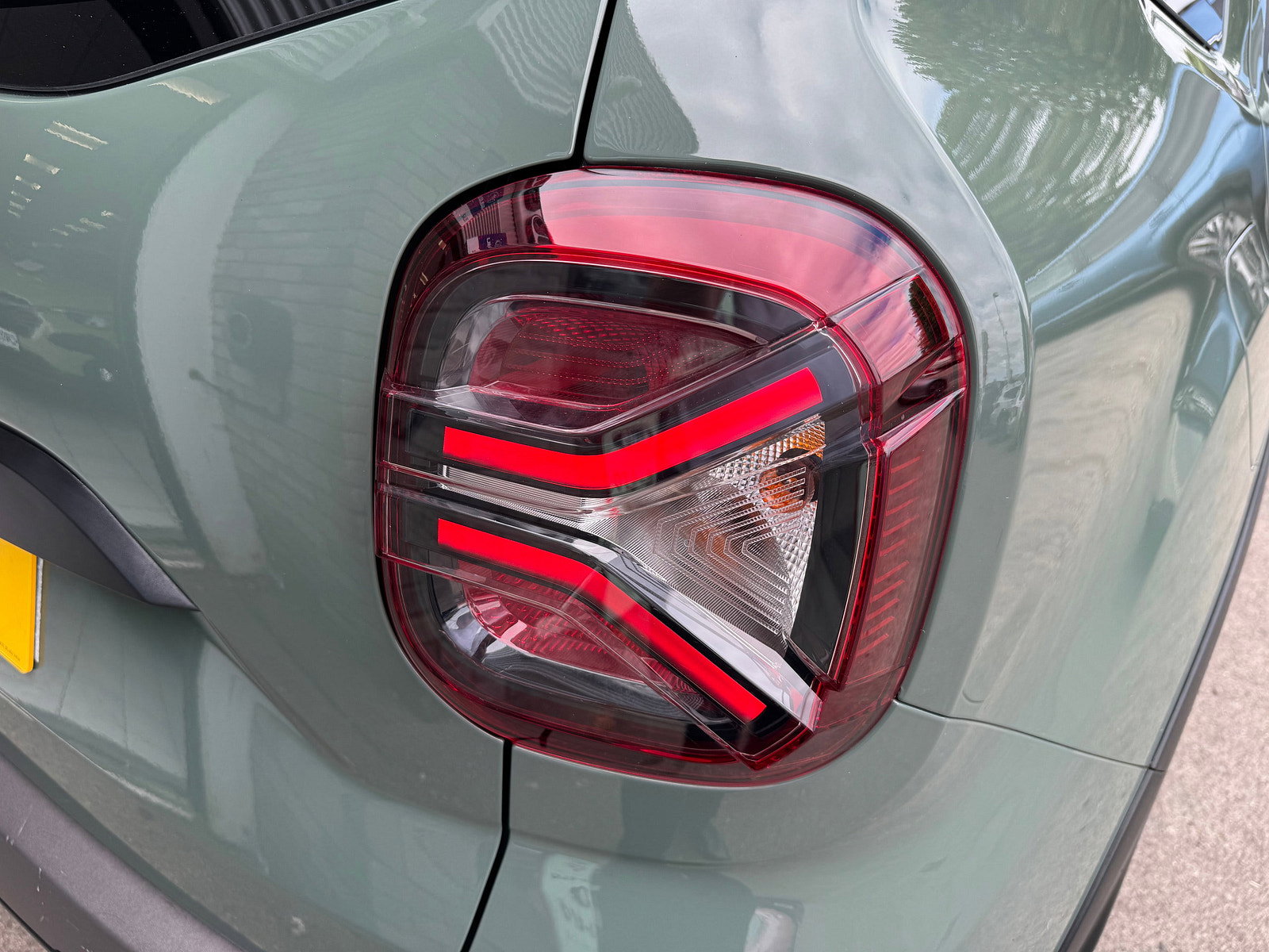 Dacia Duster 1.3 TCe EXTREME SUV 5dr Petrol EDC Euro 6 (s/s) (150 ps) 5dr Automatic 2024