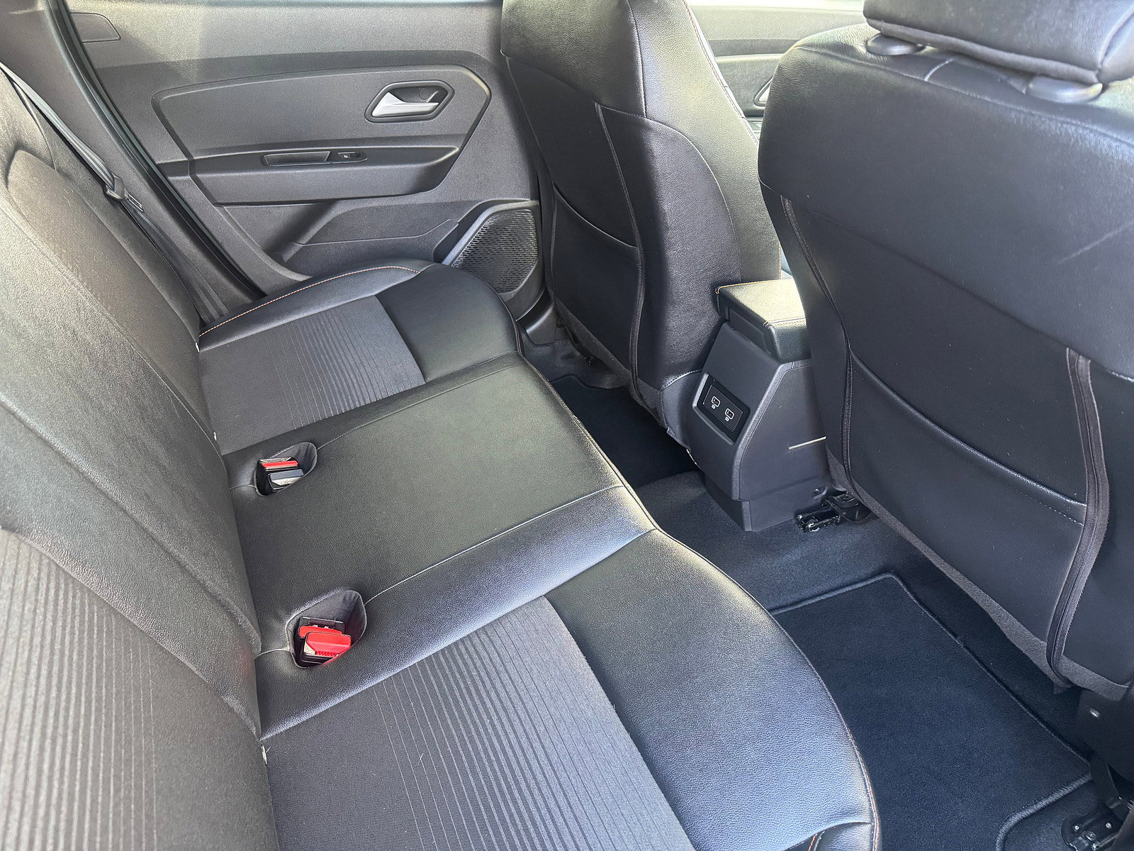 Dacia Duster 1.3 TCe Extreme SE SUV 5dr Petrol Manual Euro 6 (s/s) (130 ps) 5dr Manual 2023