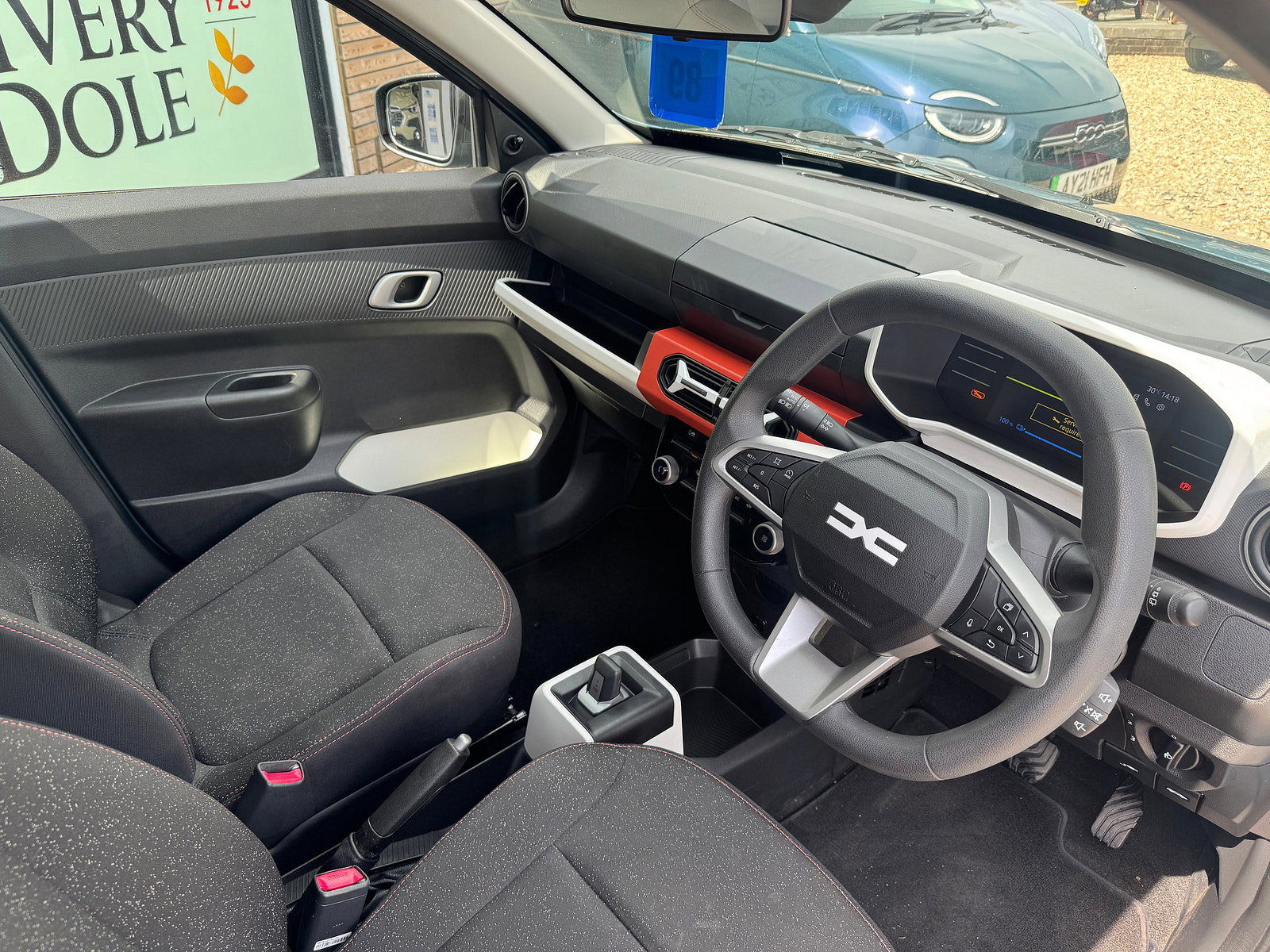 Dacia Spring 65 26.8kWh Expression Hatchback 5dr Electric Auto (65 ps) 5dr Automatic 2025