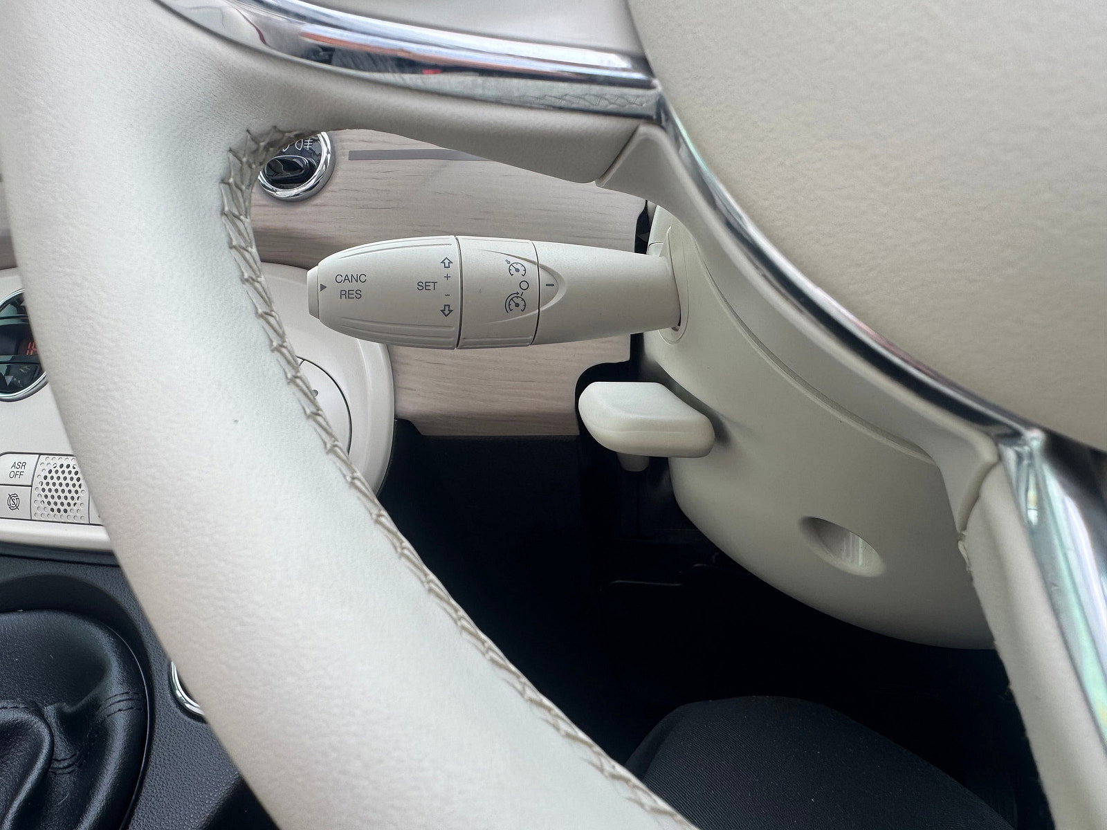 Fiat 500C 1.0 MHEV Dolcevita Convertible 2dr Petrol Manual Euro 6 (s/s) (70 bhp) 2dr Manual 2020
