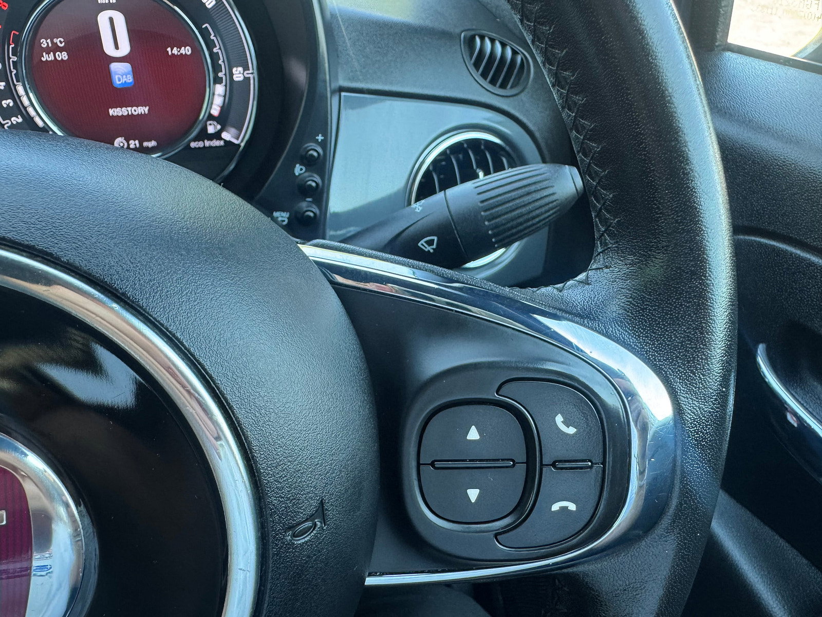 Fiat 500C 1.2 120th Convertible 2dr Petrol Manual Euro 6 (s/s) (69 bhp) 2dr Manual 2019