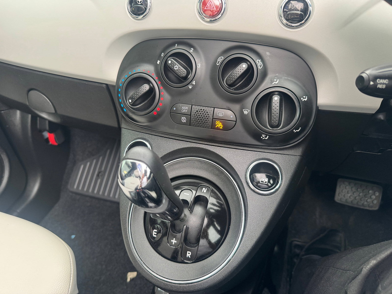 Fiat 500C 1.2 Star Convertible 2dr Petrol Dualogic Euro 6 (s/s) (69 bhp) 2dr Automatic 2019