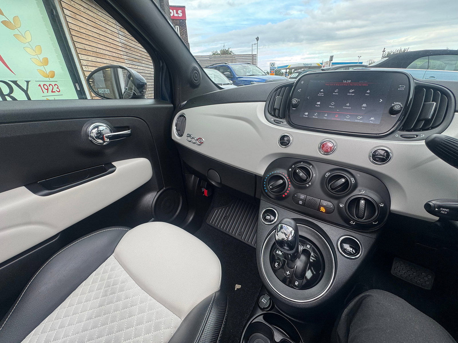 Fiat 500C 1.2 Star Convertible 2dr Petrol Dualogic Euro 6 (s/s) (69 bhp) 2dr Automatic 2019